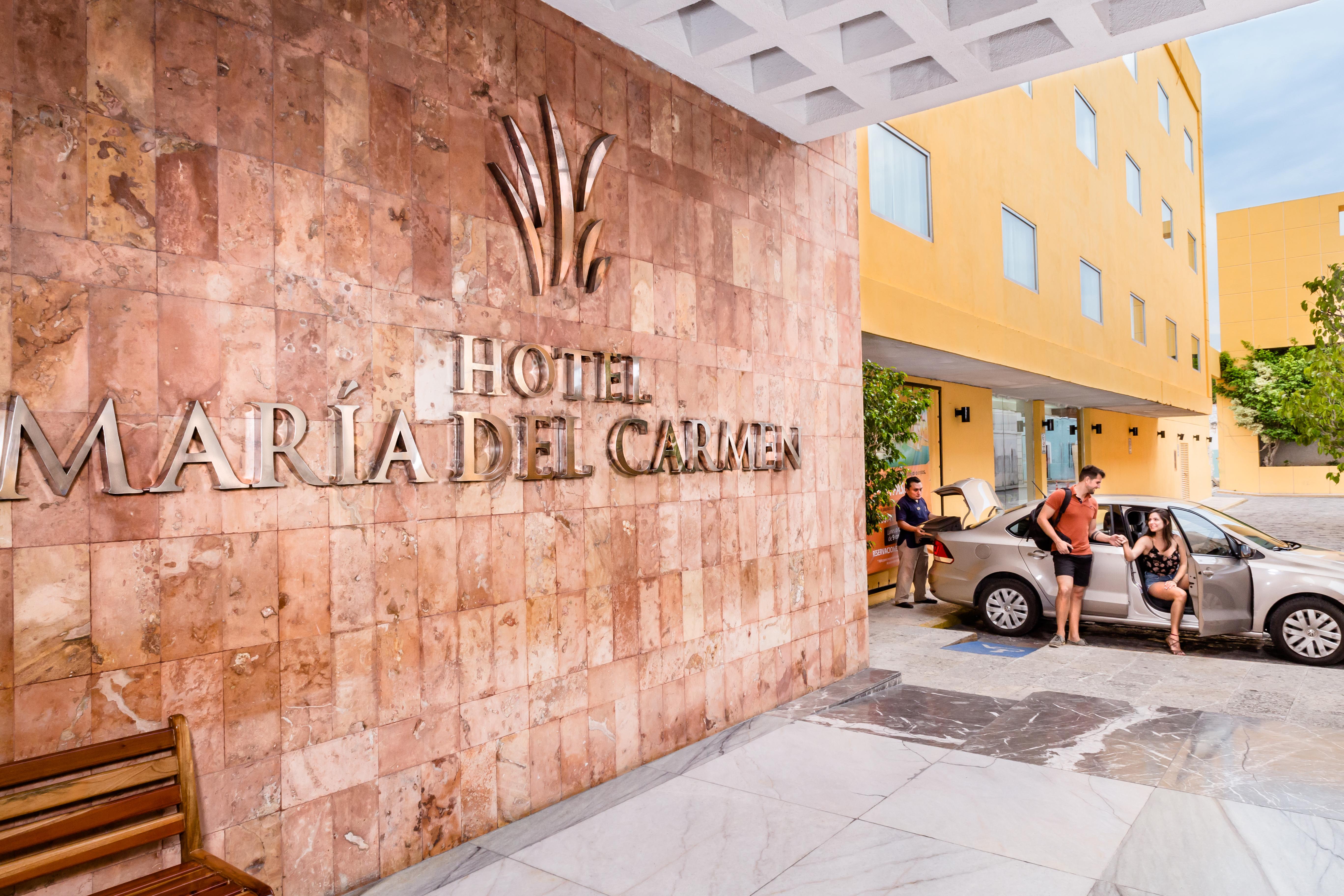 Hotel Maria Del Carmen Merida Bagian luar foto